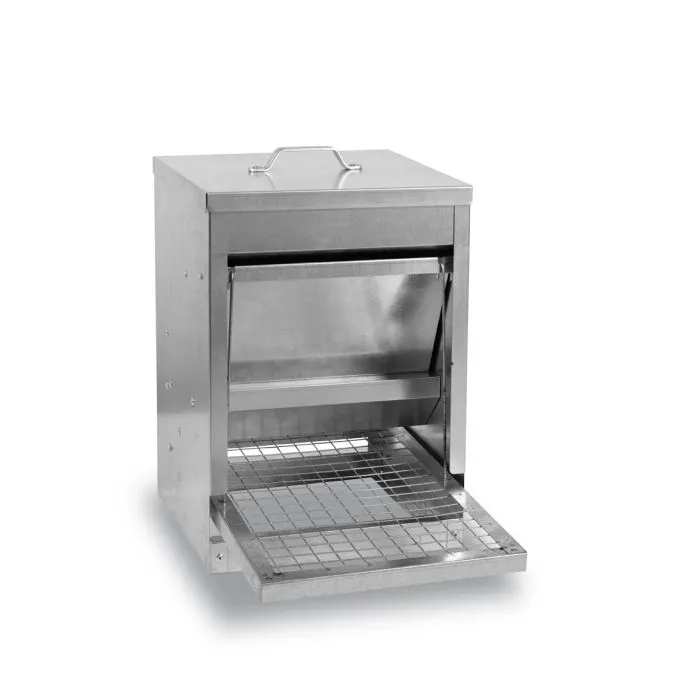 Brand Voersilo Metaal Pedaal Rooster. 5kg. 3 Brand Voersilo Metaal Pedaal Rooster. 5kg.