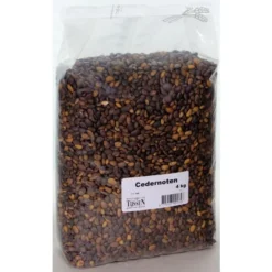 Tijssen Goed Voor Dieren Cedernoten